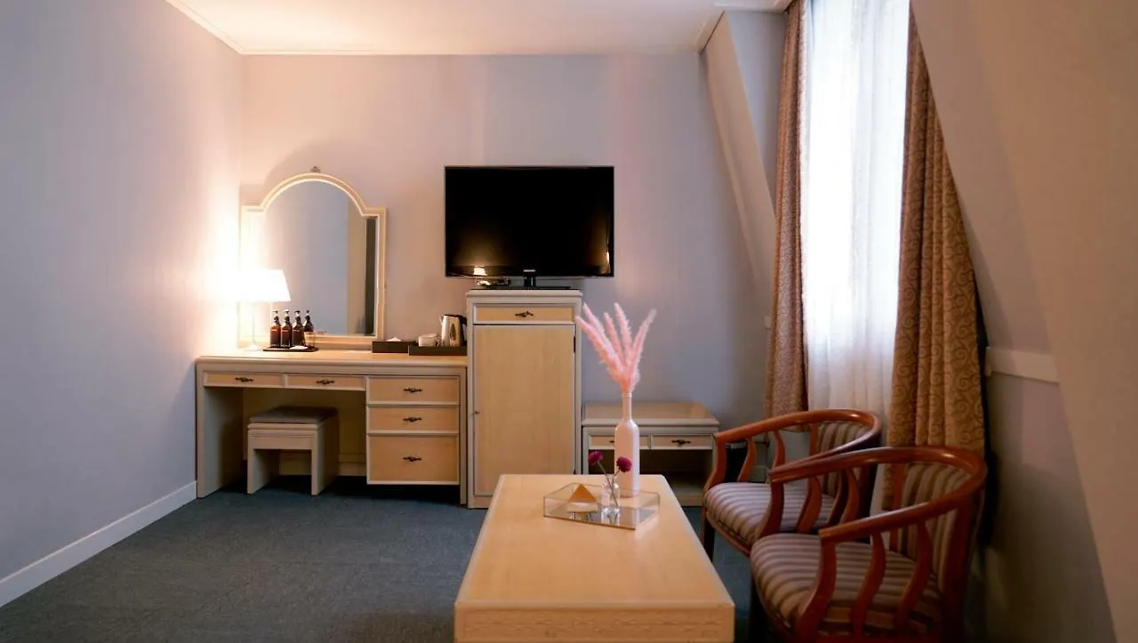 Pearl Hotel Jeju